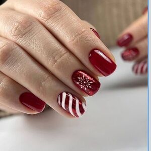 Christmas Candy Cane Press On Nails NWT